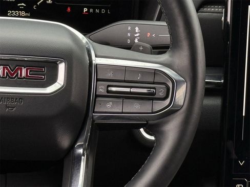 Certified 2025 GMC Terrain Elevation image 15