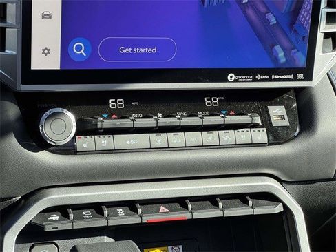 Used 2024 Toyota Tundra Platinum image 19