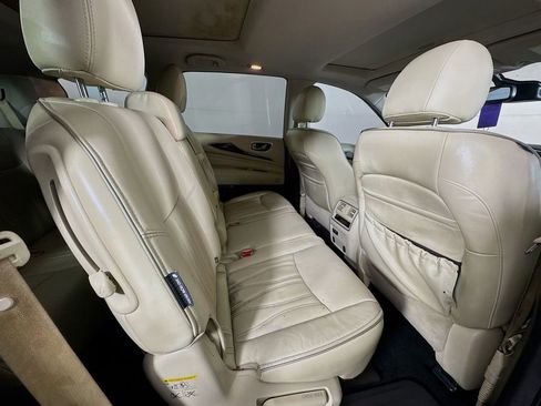 Used 2019 INFINITI QX60 Luxe w/ Sensory Package image 37