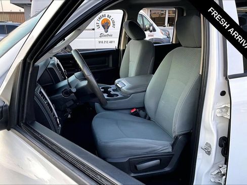 Used 2020 RAM 1500 Tradesman w/ Chrome Plus Package AWD/4WD image 21