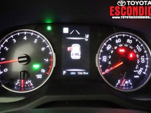 Certified 2019 Toyota RAV4 XLE w/ All Weather Liner Package AWD/4WD image 29