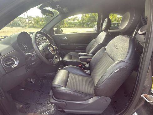Used 2015 FIAT 500 Sport image 13
