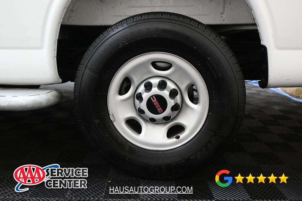 Used 2025 GMC Savana 2500 w/ Driver Convenience Package RWD image 24
