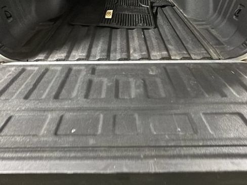 Used 2016 GMC Canyon SLT w/ Driver Alert Package AWD/4WD image 26