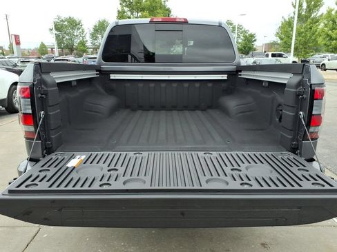 New 2026 Nissan Frontier PRO-4X AWD/4WD image 9