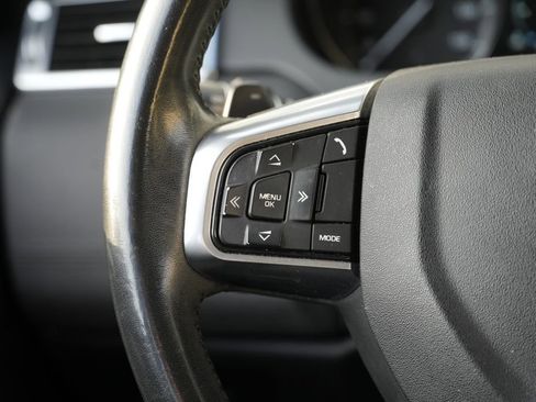 Used 2019 Land Rover Discovery Sport SE AWD/4WD image 44