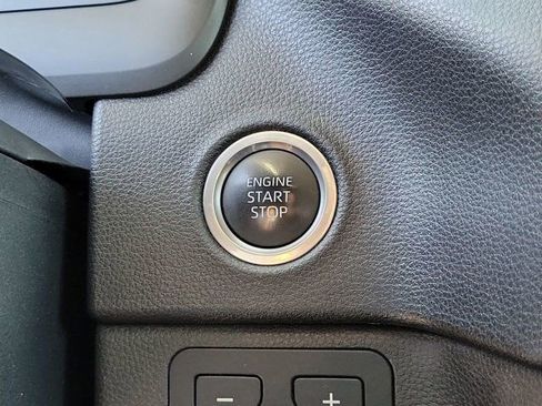 Used 2024 Toyota Tundra SR5 w/ SR5 Convenience Package RWD image 33