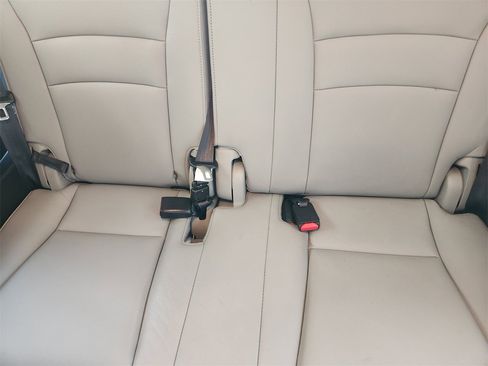 Certified 2020 Honda Pilot Touring image 31