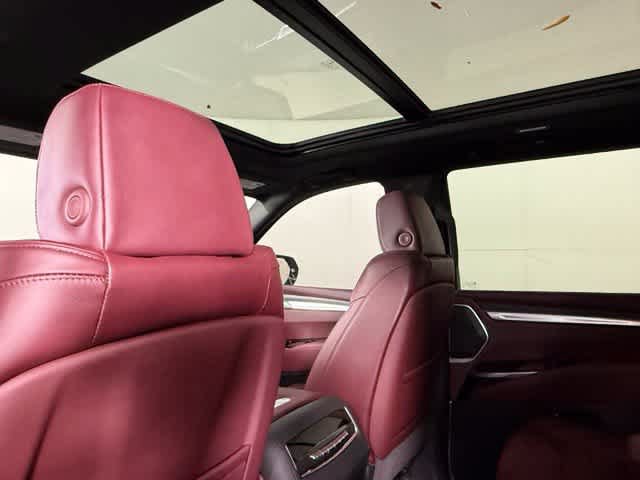 New 2026 Cadillac Escalade Luxury w/ Touring Package AWD/4WD image 26