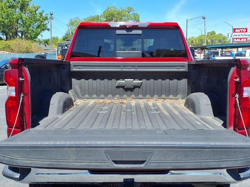 Used 2024 Chevrolet Silverado 2500 LTZ w/ LTZ Convenience Package image 7
