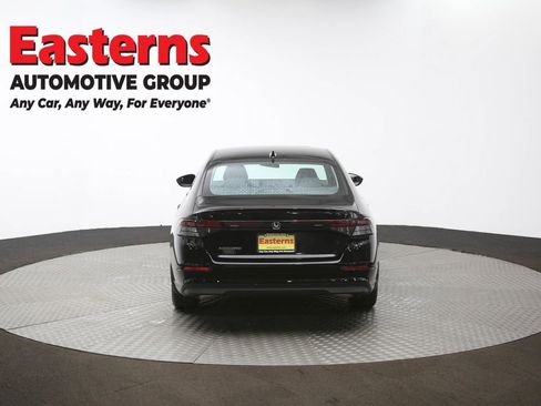 Used 2024 Honda Accord EX image 38