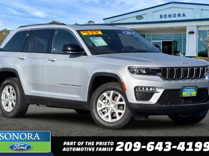 Used 2023 Jeep Grand Cherokee Limited w/ Luxury Tech Group II