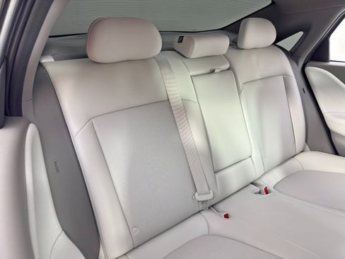 Used 2023 Hyundai Ioniq 6 SEL image 35