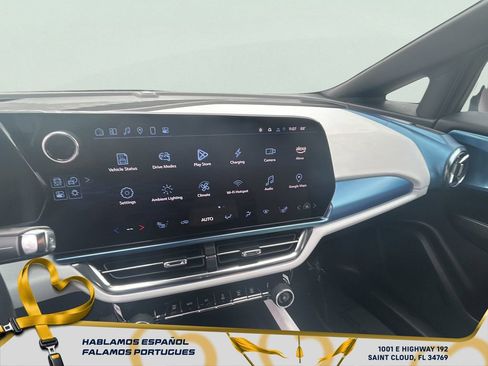 Certified 2025 Chevrolet Equinox EV LT image 17