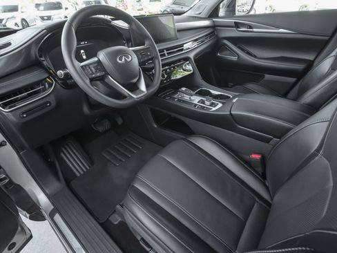 Used 2025 INFINITI QX60 Luxe image 6