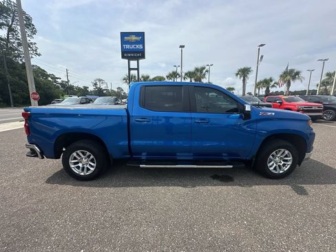 Used 2024 Chevrolet Silverado 1500 LT AWD/4WD image 17