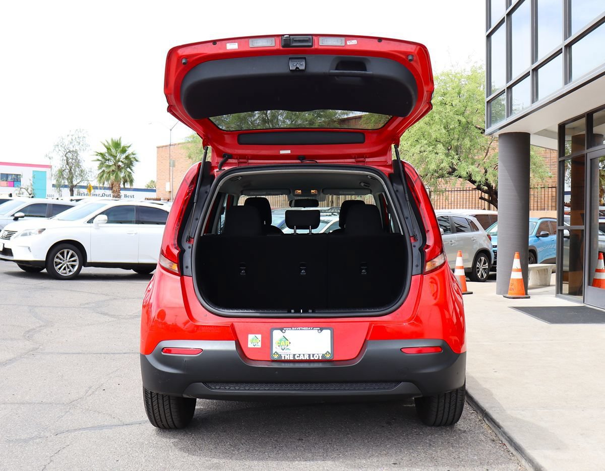 Used 2020 Kia Soul LX FWD image 22