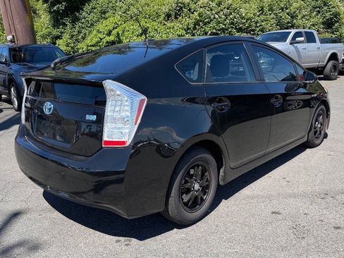 Used 2010 Toyota Prius Four FWD image 3