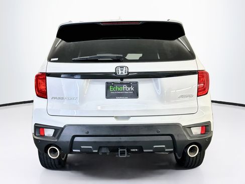 Used 2024 Honda Passport EX-L image 7