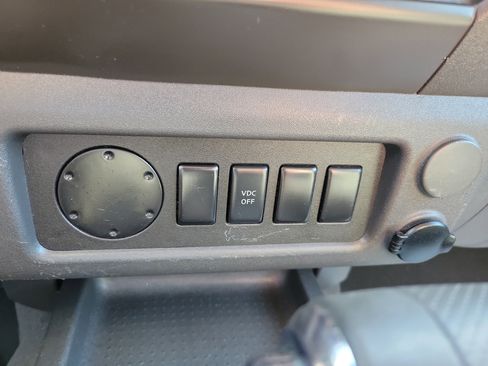 Used 2008 Nissan Xterra S image 19