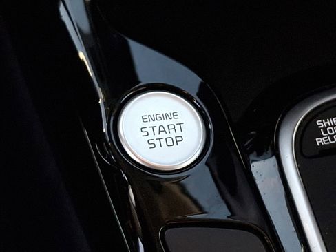 Used 2025 Kia Soul S image 22