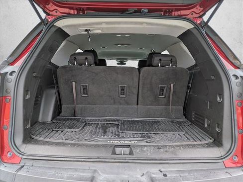 Used 2020 Chevrolet Traverse LT image 7