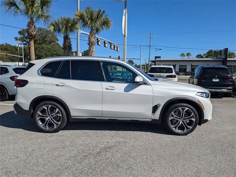 New 2026 BMW X5 xDrive40i w/ Climate Comfort Package image 4
