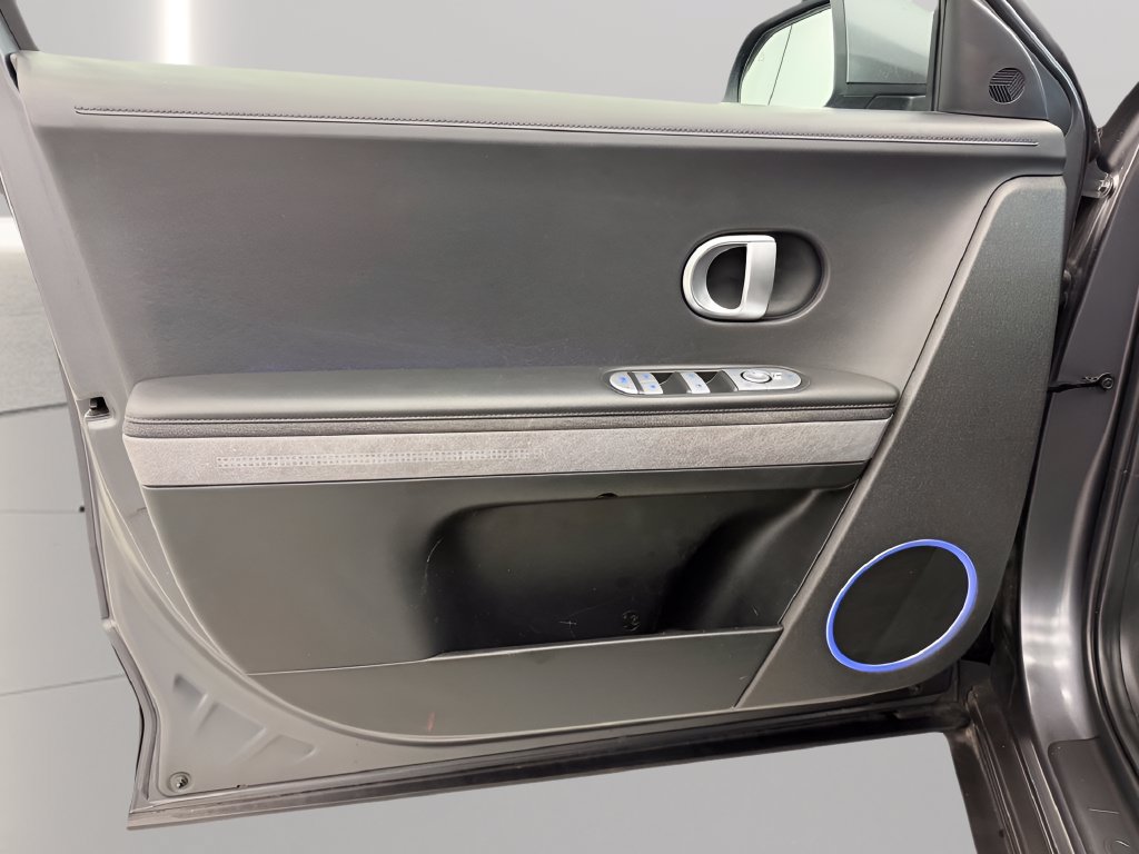 Used 2023 Hyundai Ioniq 5 SEL RWD image 15