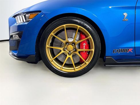 Used 2020 Ford Mustang Shelby GT500 w/ Carbon Fiber Track Pack RWD image 30