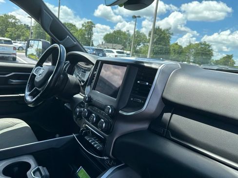 Used 2021 RAM 1500 Big Horn AWD/4WD image 14
