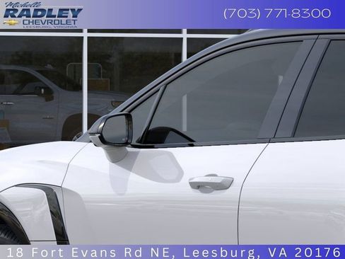 New 2025 Chevrolet Blazer EV RS image 14