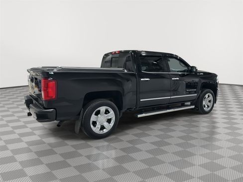 Used 2016 Chevrolet Silverado 1500 LTZ Z71 w/ LTZ Plus Package image 6