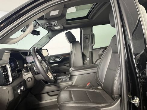 Used 2024 GMC Sierra 1500 Denali AWD/4WD image 22