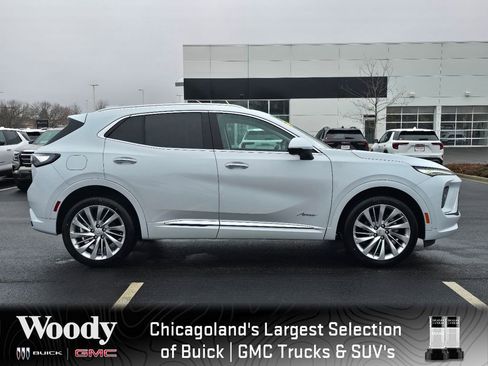 New 2026 Buick Envision Avenir image 9