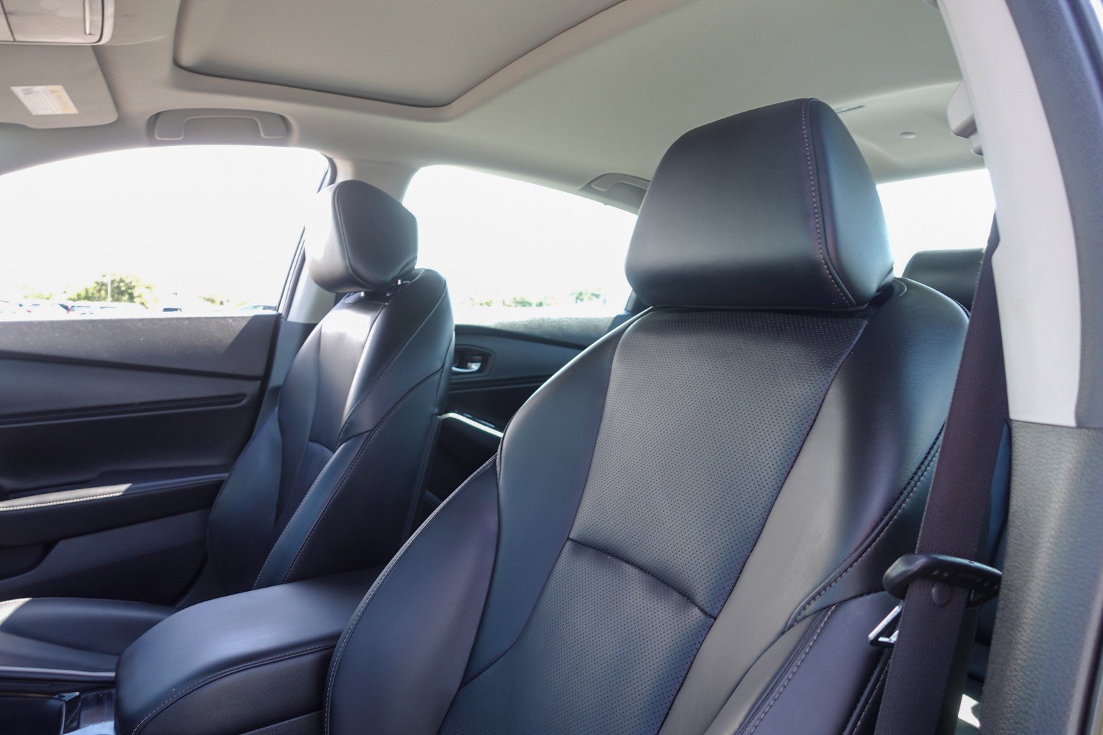 Used 2024 Honda Accord Touring image 10