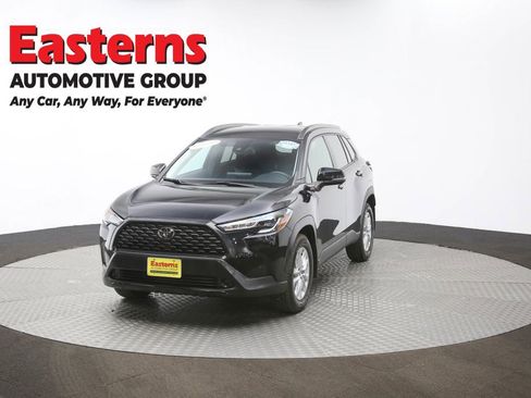 Used 2022 Toyota Corolla Cross LE image 53