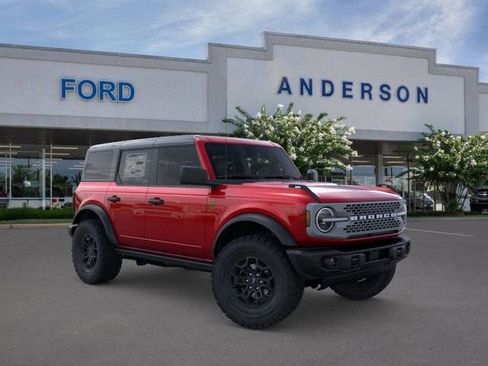 New 2026 Ford Bronco Badlands image 7