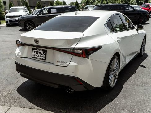 Used 2024 Lexus IS 300 F Sport AWD/4WD image 37