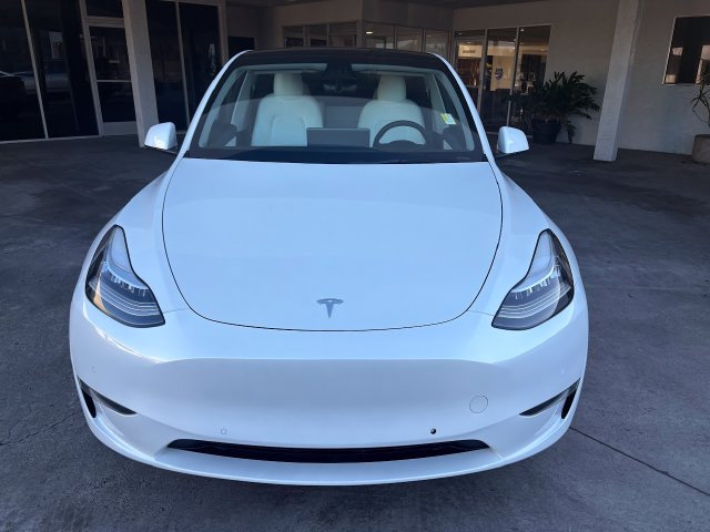 Used 2022 Tesla Model Y Long Range AWD/4WD image 10