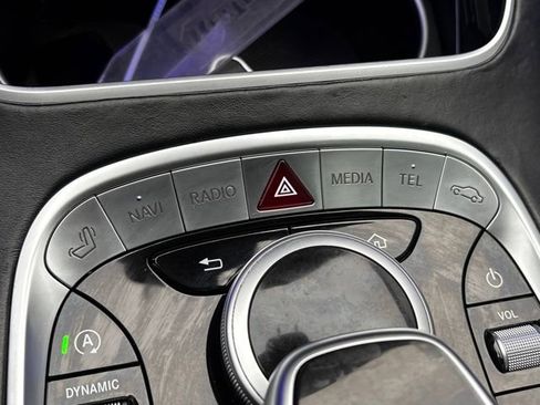 Used 2019 Mercedes-Benz S 560 4MATIC Sedan image 21