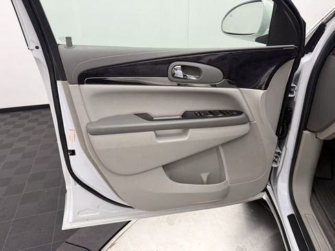 Used 2016 Buick Enclave Convenience image 10