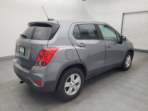 Used 2020 Chevrolet Trax LS w/ Tint and Cruise Package FWD image 10