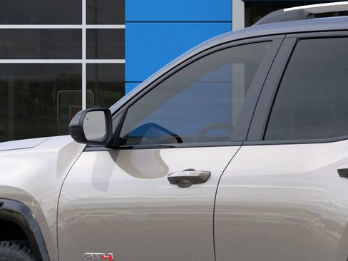 New 2026 GMC Terrain AT4 AWD/4WD image 13