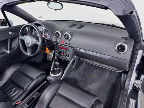 Used 2005 Audi TT 1.8T FWD image 23
