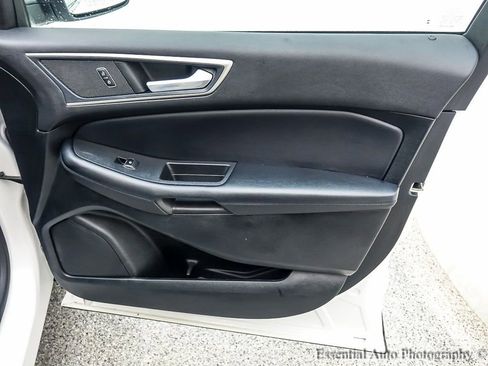 Used 2023 Ford Edge SEL w/ Convenience Package image 23