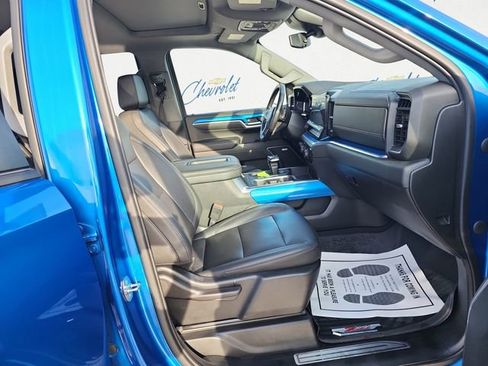 Used 2022 Chevrolet Silverado 1500 RST image 13