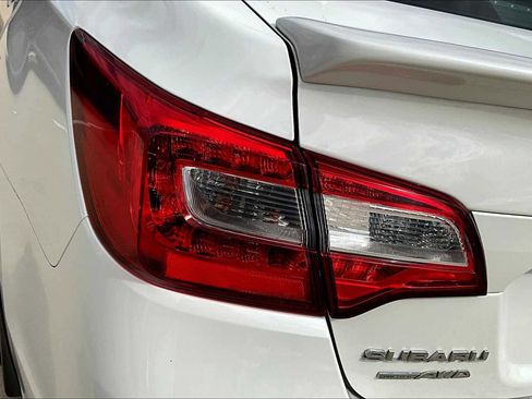 Used 2018 Subaru Legacy 2.5i Limited image 54