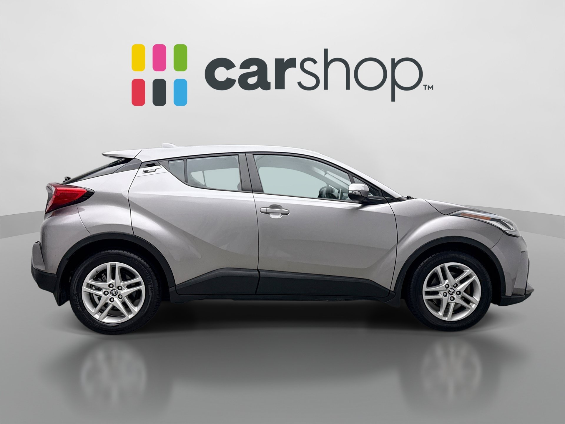 Used 2020 Toyota C-HR LE FWD image 6