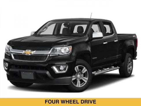 Used 2015 Chevrolet Colorado LT w/ LT Convenience Package AWD/4WD image 4
