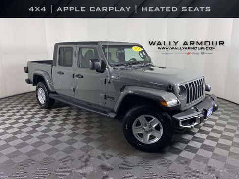 Used 2022 Jeep Gladiator Sport image 1